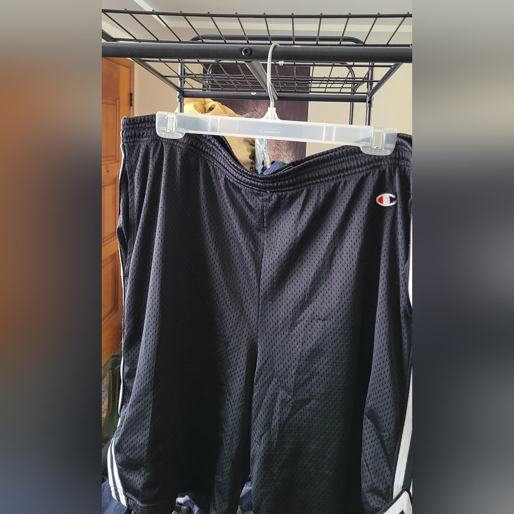 Champion Boys/Unisex Black Mesh Shorts W/Split Bottom Side/side Stripes